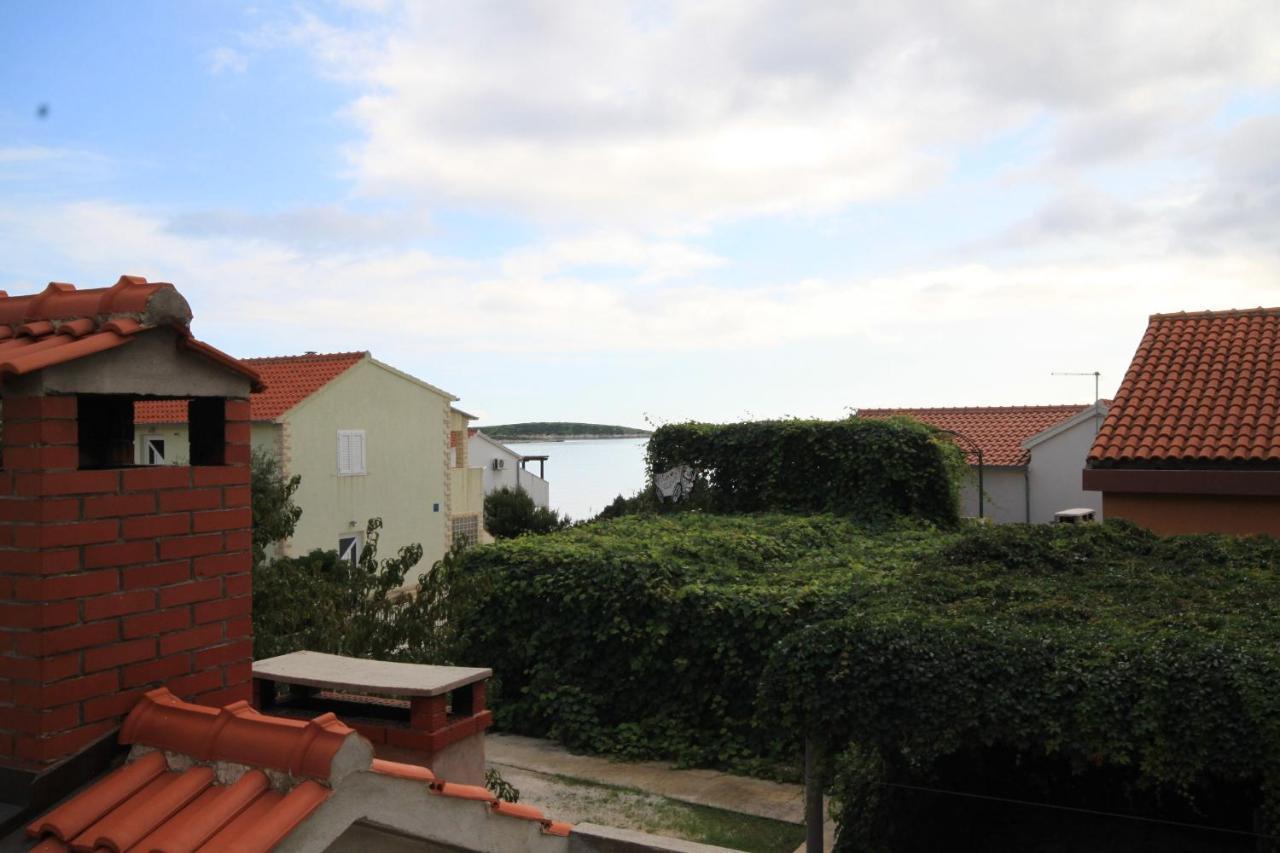 Apartments By The Sea Milna, Vis - 8896 Kültér fotó